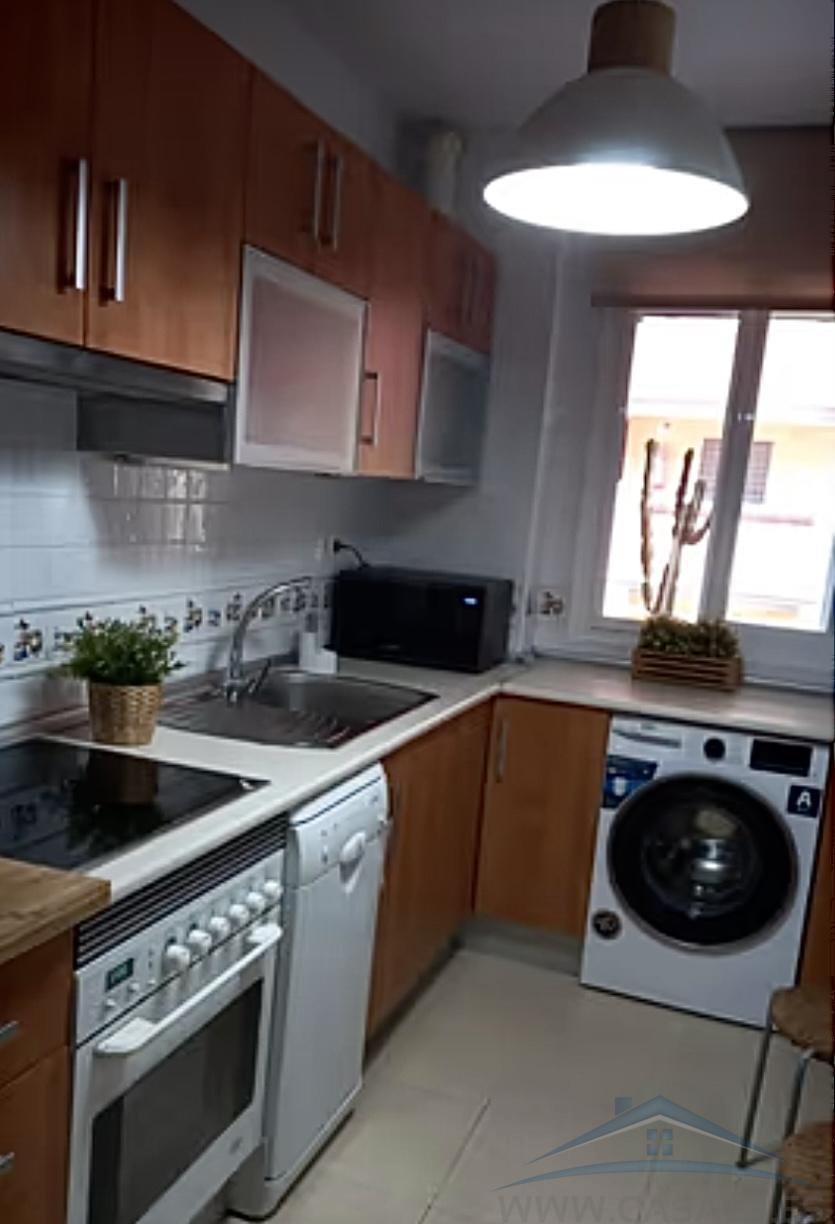 For rent of flat in Roquetas de Mar