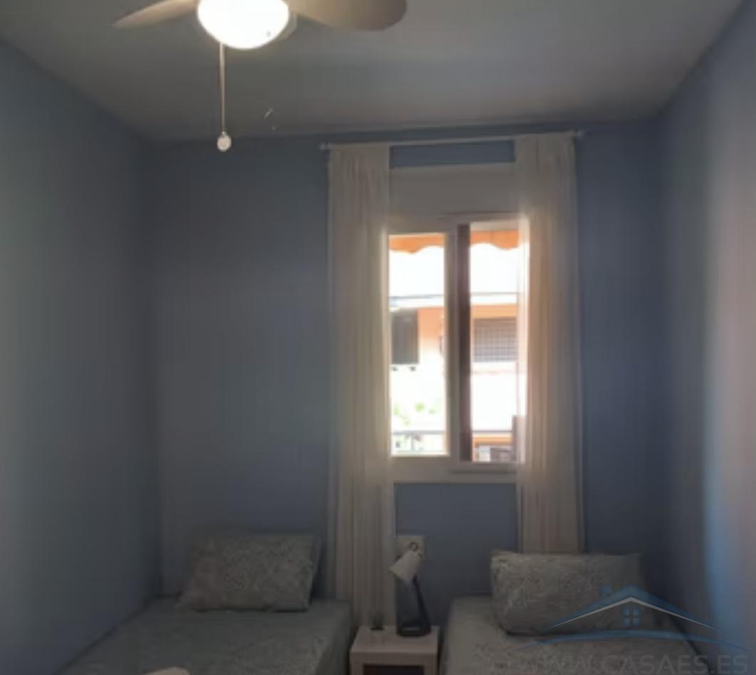 For rent of flat in Roquetas de Mar