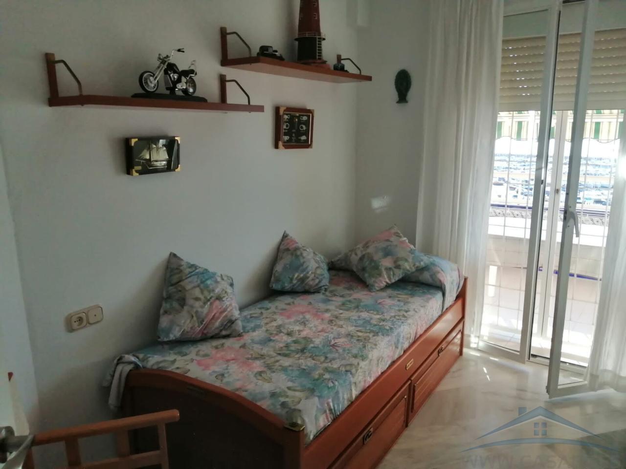 For rent of flat in Roquetas de Mar