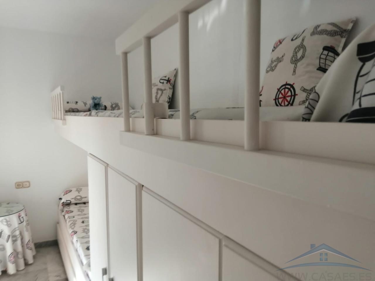 For rent of flat in Roquetas de Mar