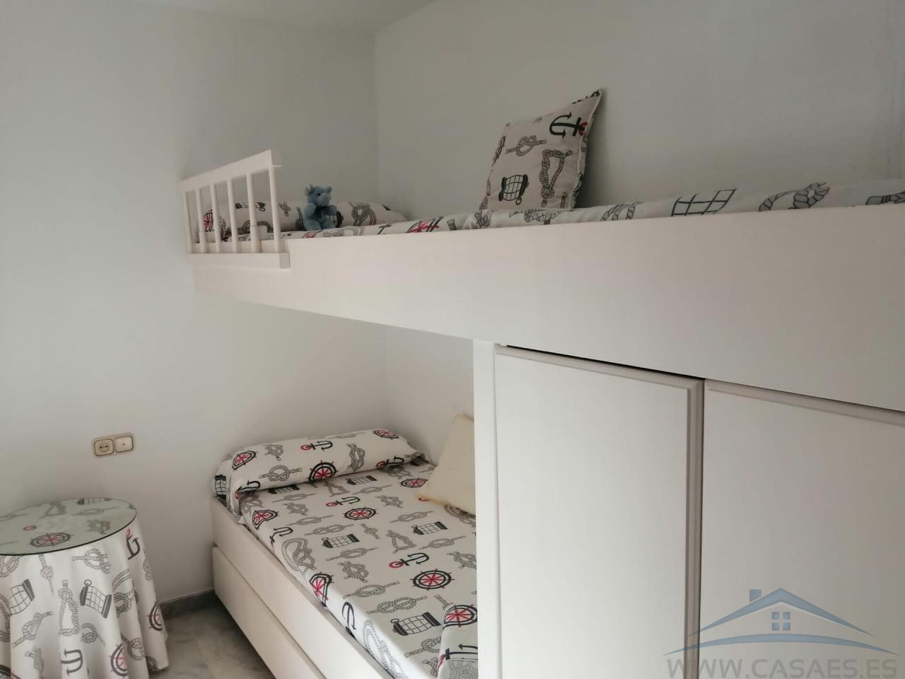 For rent of flat in Roquetas de Mar