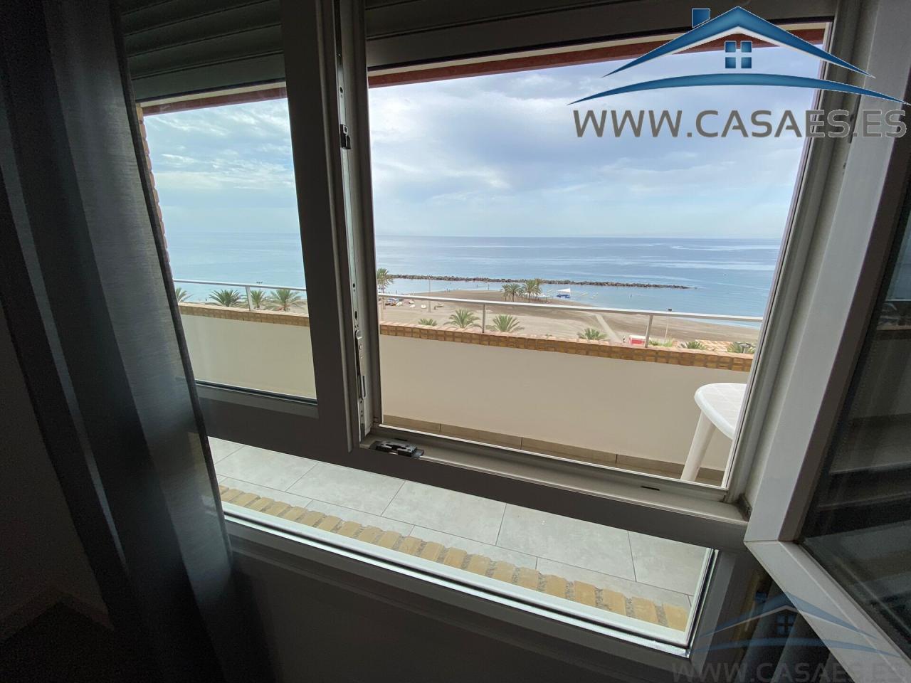 For rent of flat in Almería