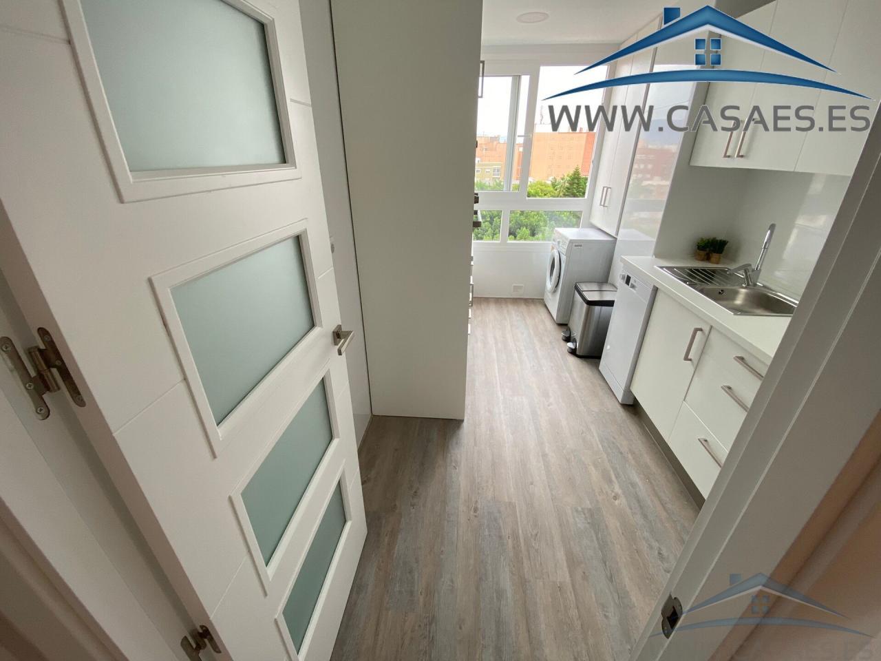 For rent of flat in Almería