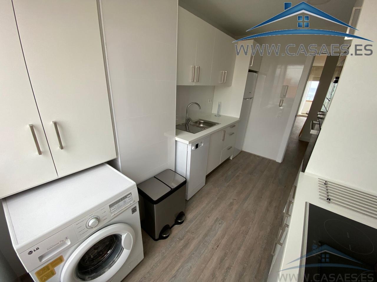 For rent of flat in Almería