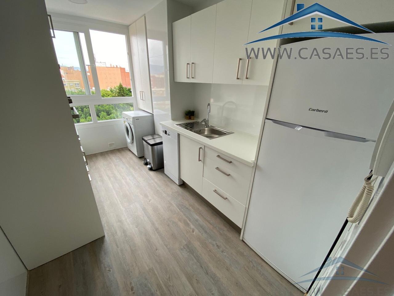 For rent of flat in Almería
