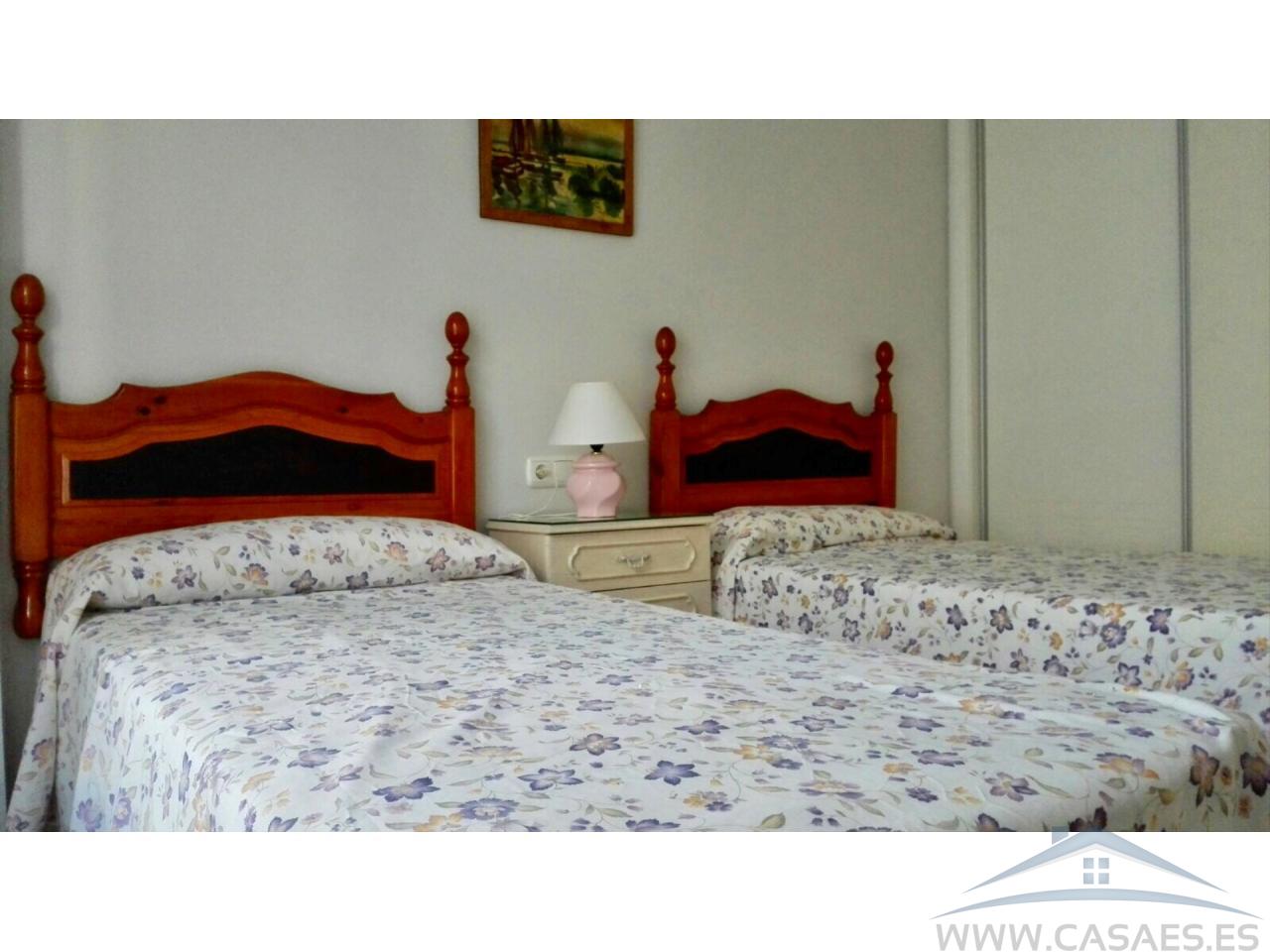 For rent of flat in Roquetas de Mar