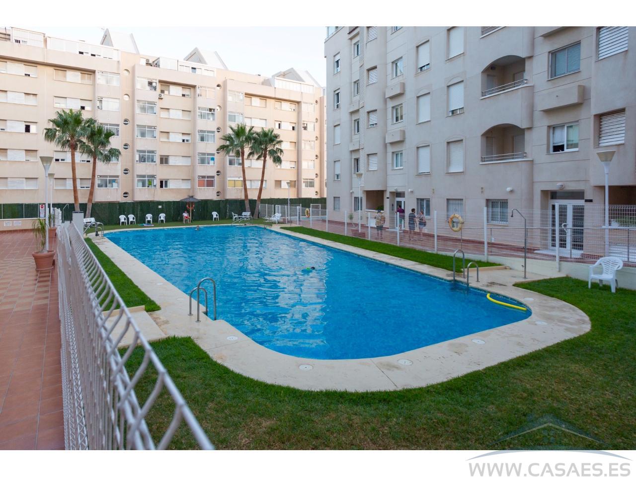 For rent of flat in Roquetas de Mar
