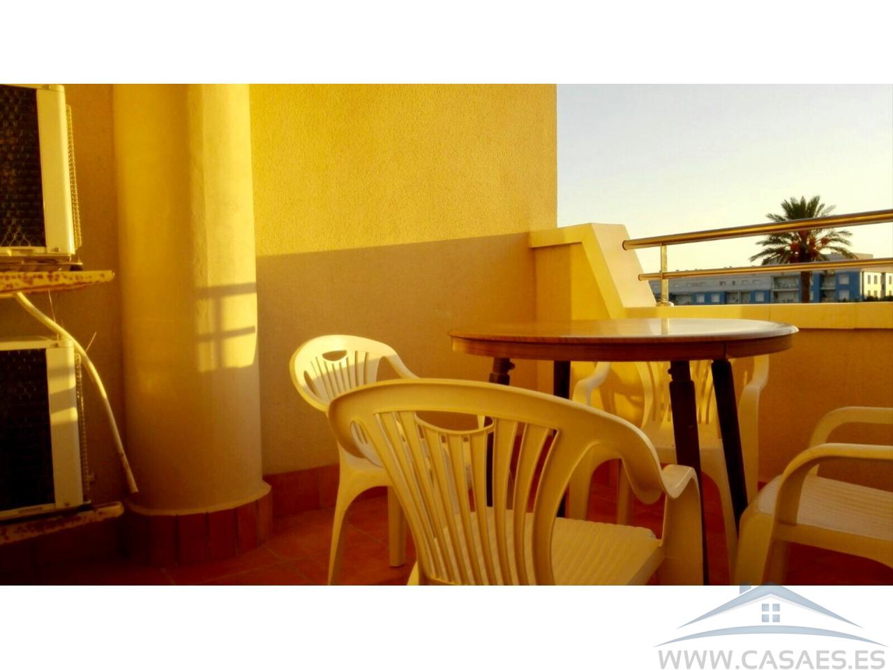 For rent of flat in Roquetas de Mar
