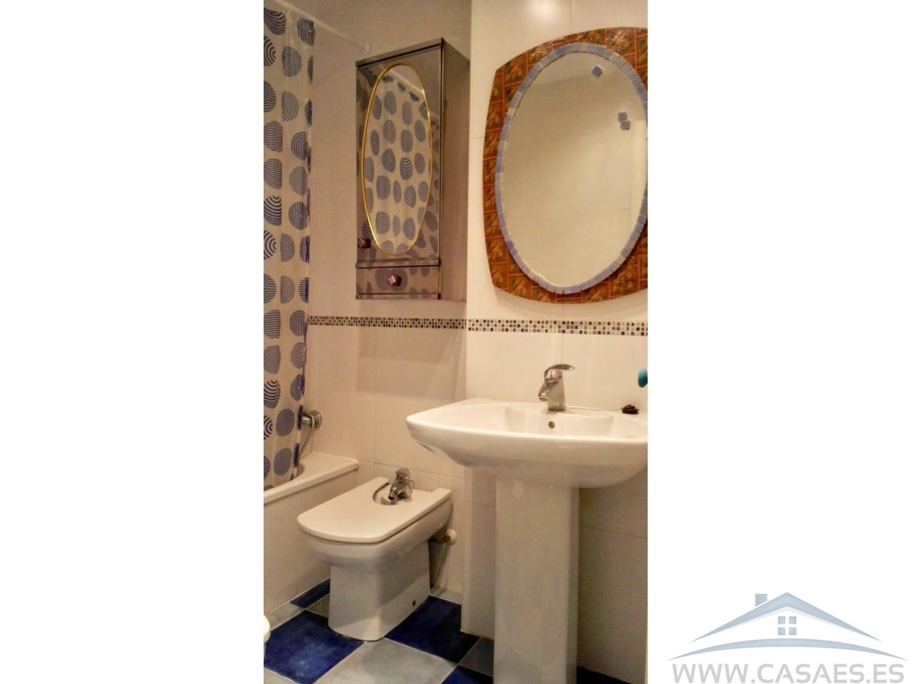 For rent of flat in Roquetas de Mar
