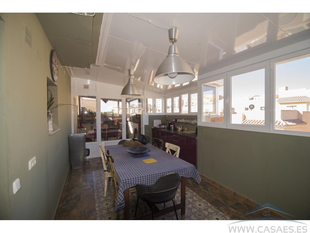 For sale of penthouse in Almería