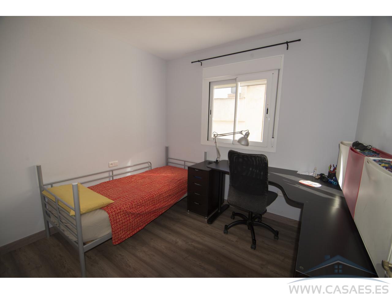 For sale of penthouse in Almería