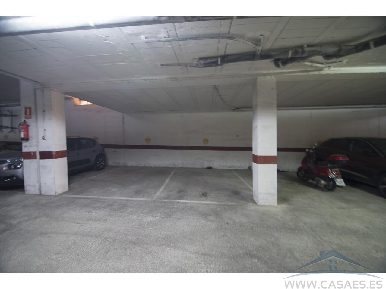 For sale of penthouse in Almería