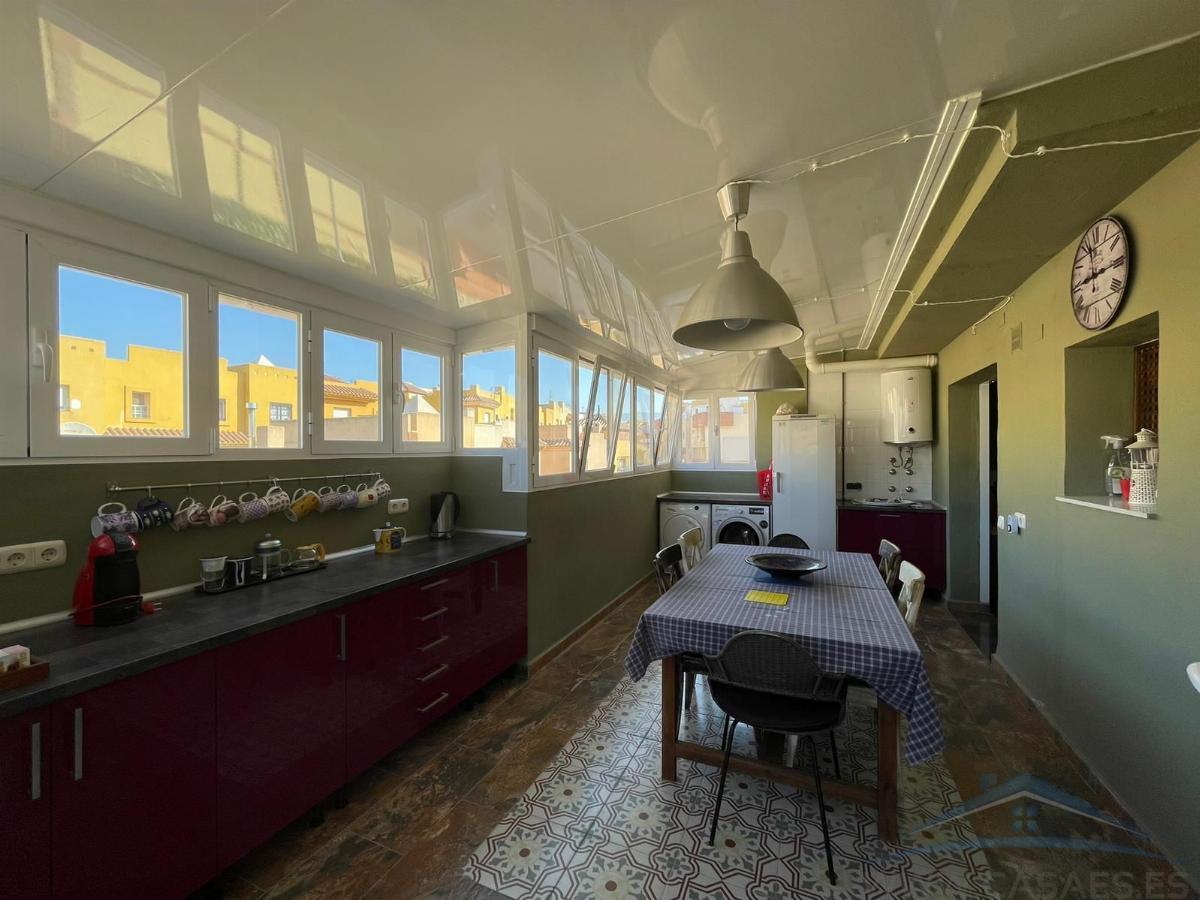 For sale of penthouse in Almería