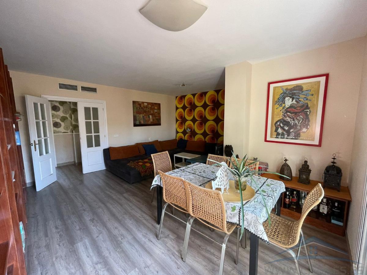 For sale of penthouse in Almería