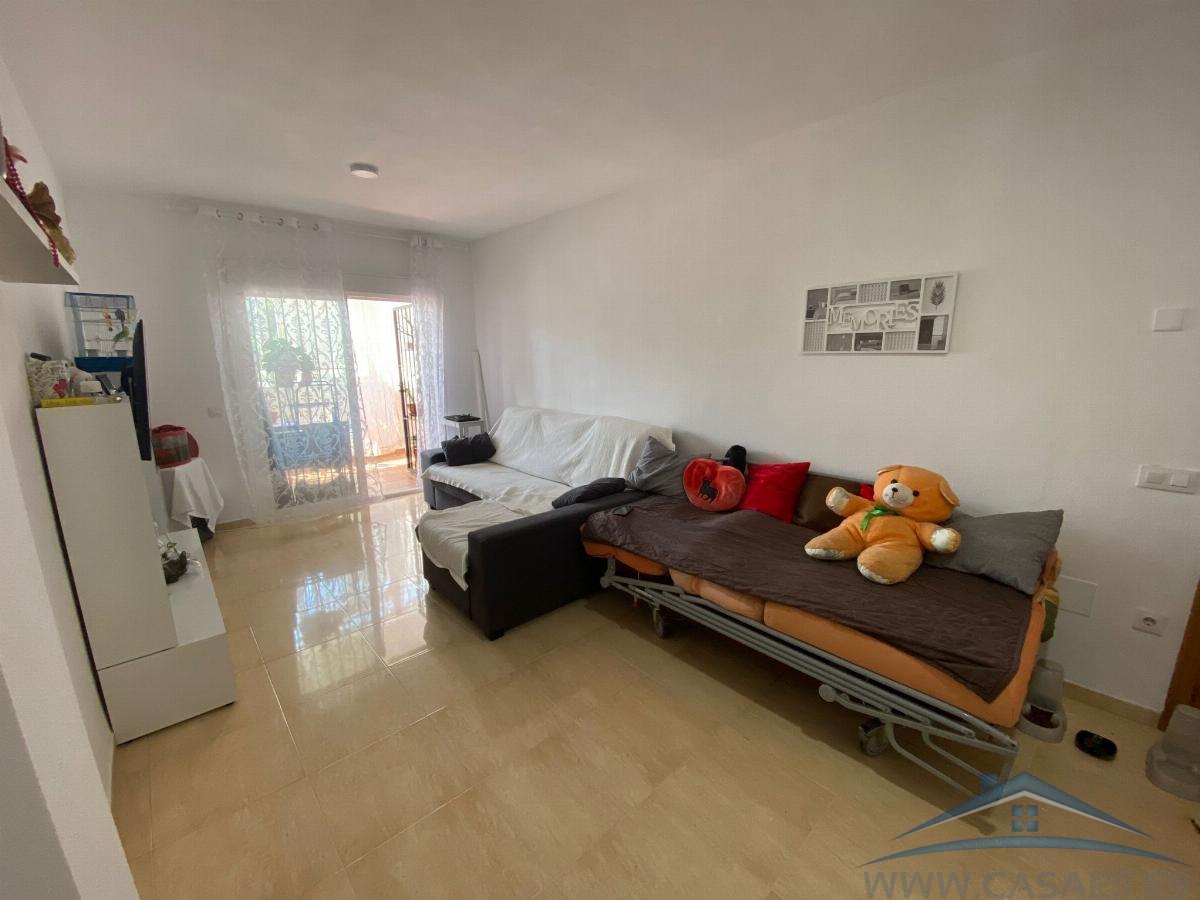 For sale of flat in Roquetas de Mar
