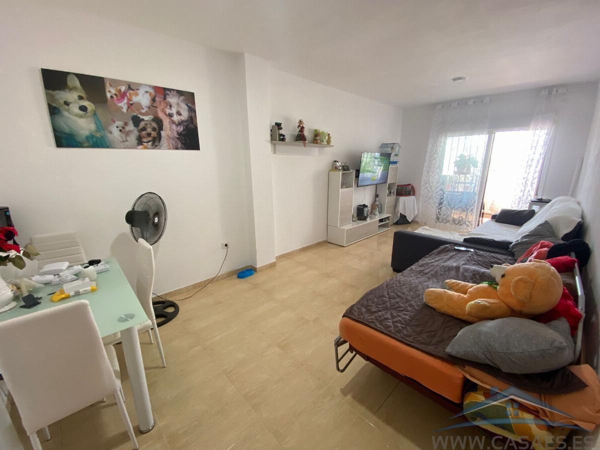 For sale of flat in Roquetas de Mar