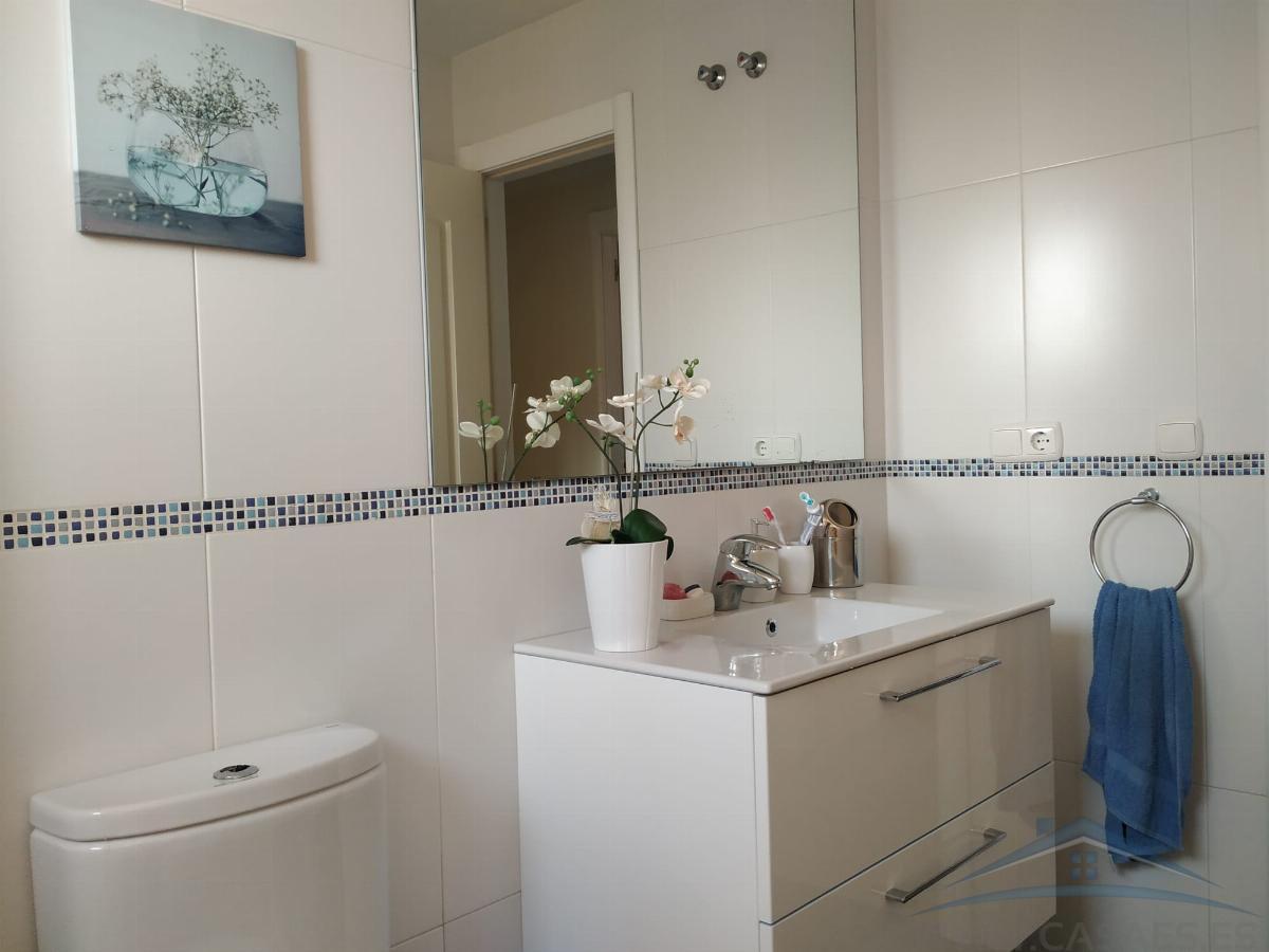 For rent of flat in Roquetas de Mar