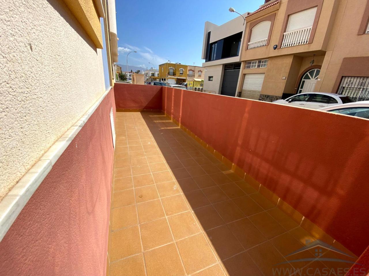 Venta de piso en Roquetas de Mar