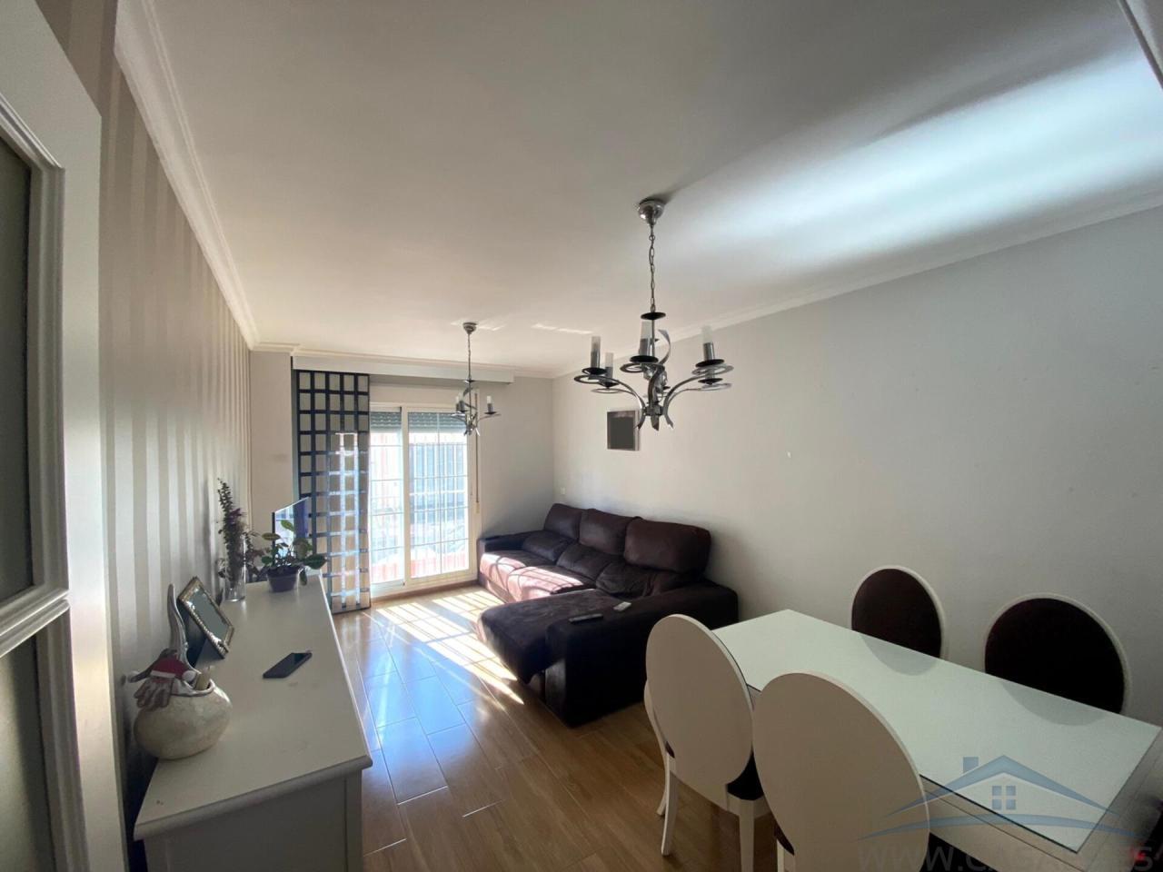 Venta de piso en Roquetas de Mar