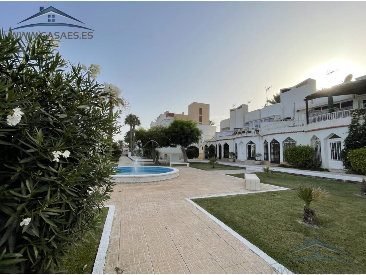 For rent of flat in Roquetas de Mar