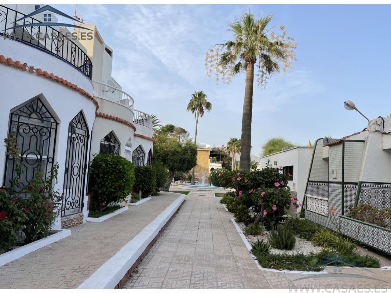 For rent of flat in Roquetas de Mar