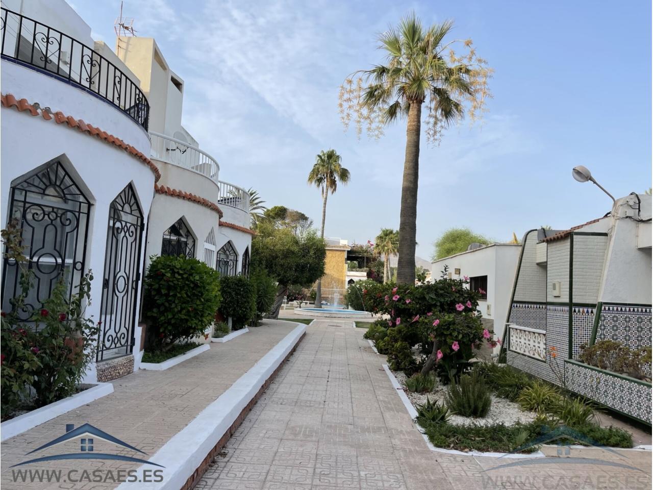For rent of flat in Roquetas de Mar