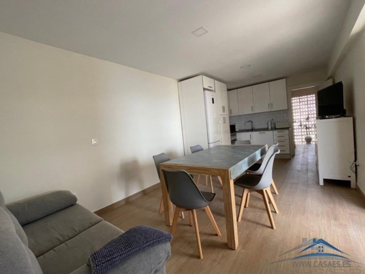 For rent of flat in Aguadulce