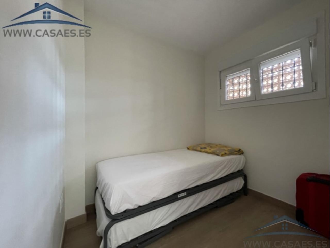 For rent of flat in Aguadulce