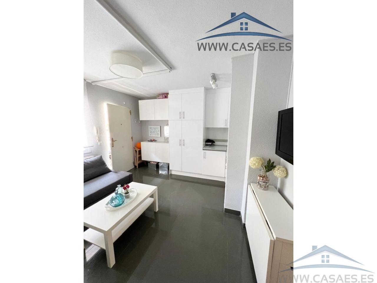 Venta de piso en Roquetas de Mar