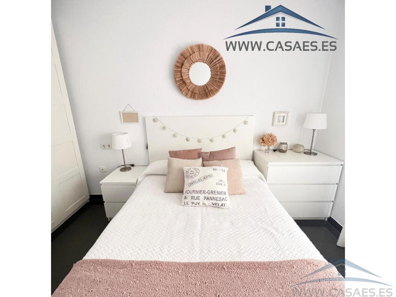 Venta de piso en Roquetas de Mar