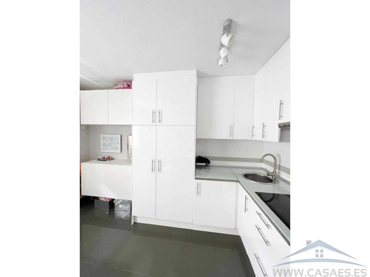 Venta de piso en Roquetas de Mar