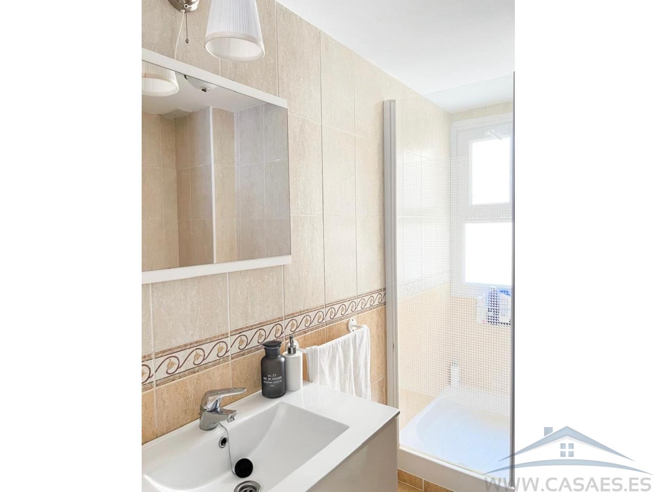 Venta de piso en Roquetas de Mar