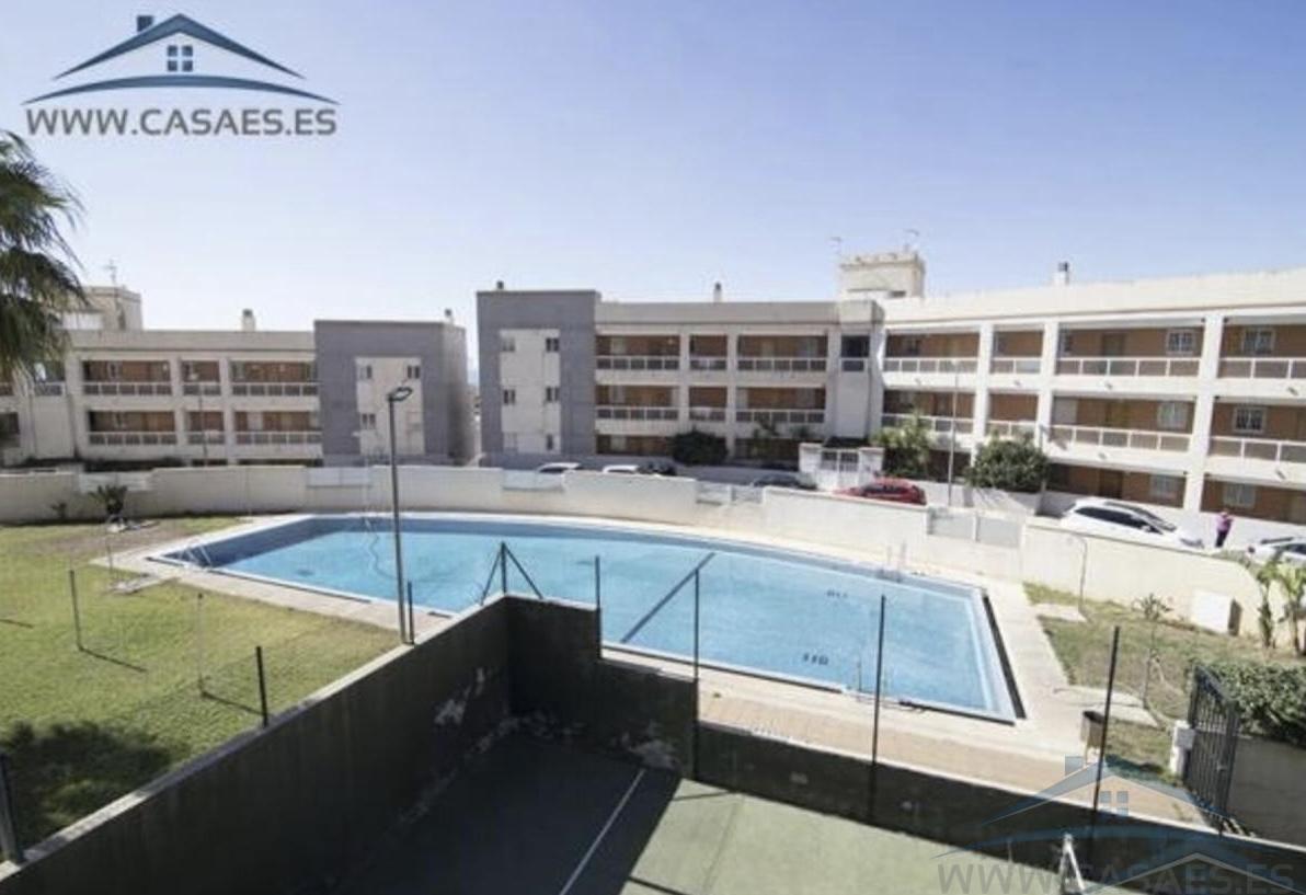 For sale of flat in Aguadulce