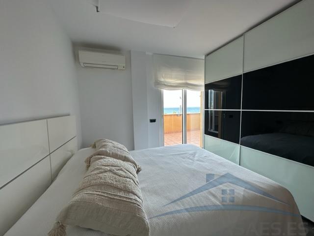 For rent of flat in Roquetas de Mar