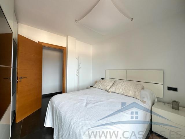 For rent of flat in Roquetas de Mar