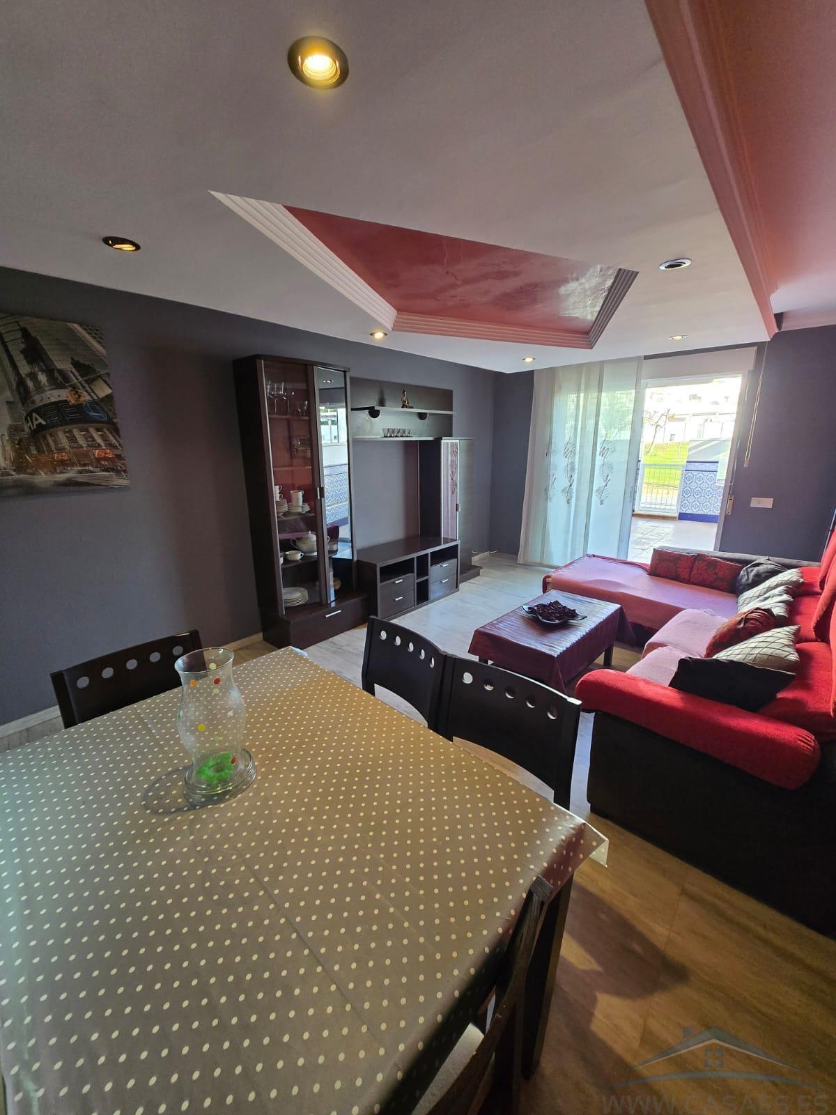 For sale of duplex in Roquetas de Mar