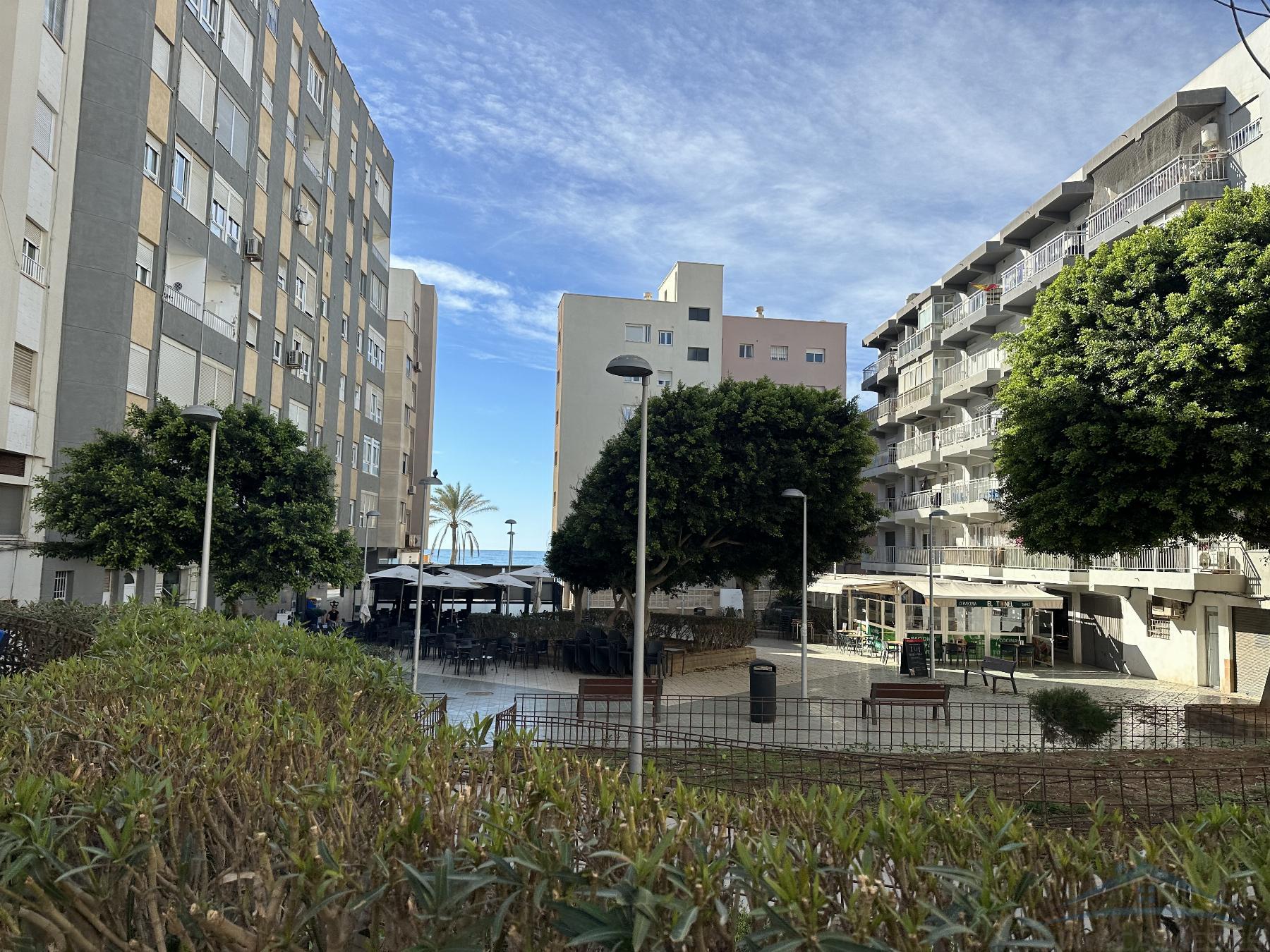 For sale of penthouse in Almería
