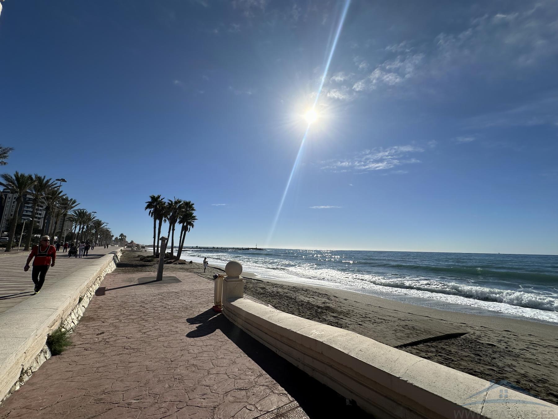 For sale of penthouse in Almería