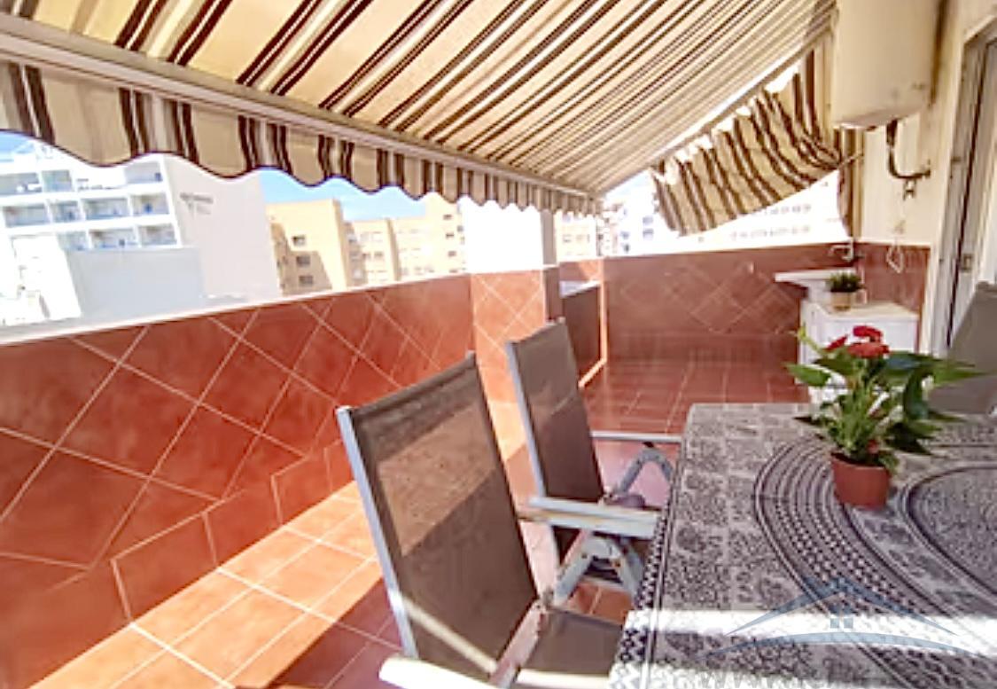 For sale of penthouse in Almería