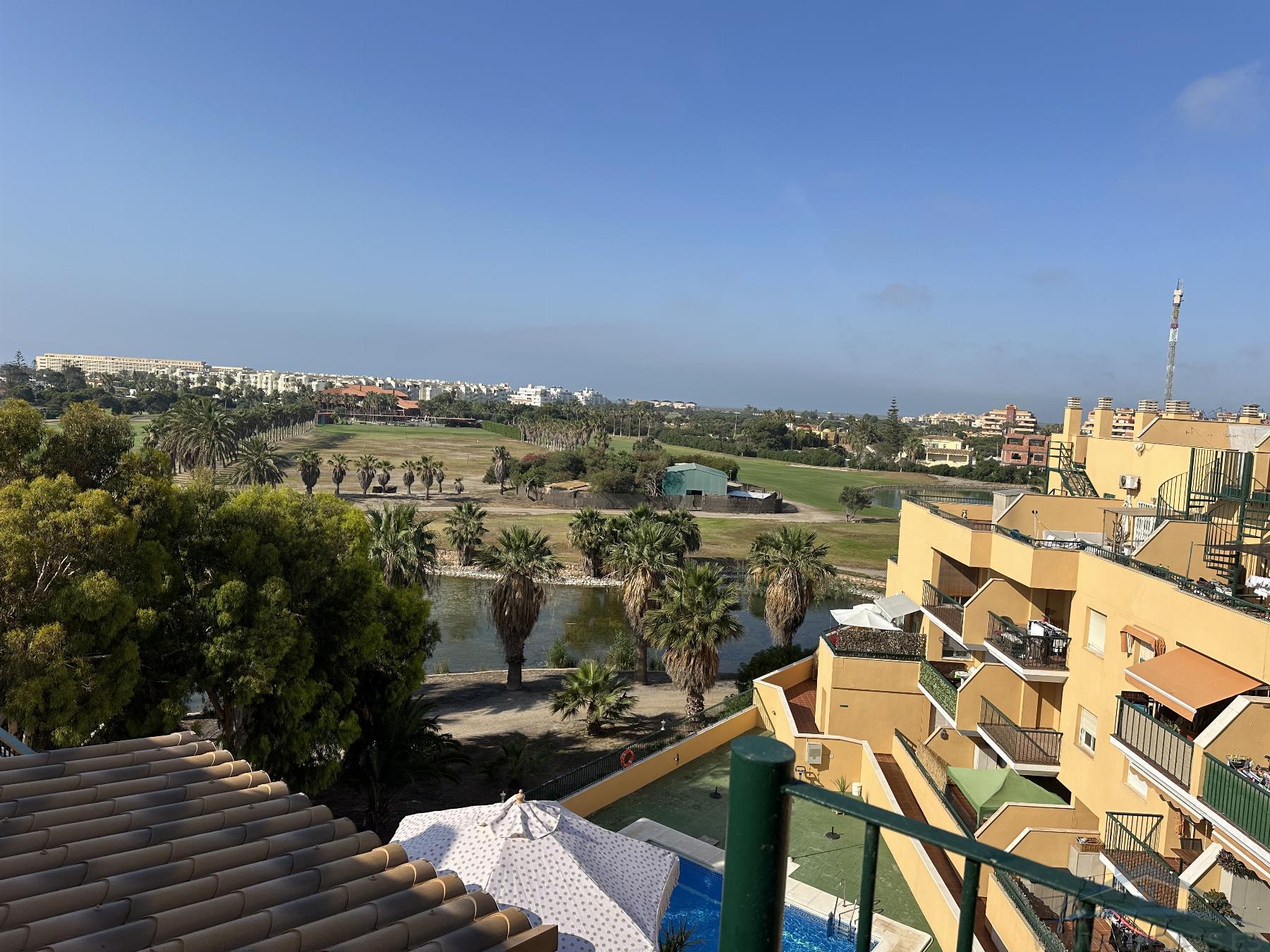 For sale of penthouse in Roquetas de Mar