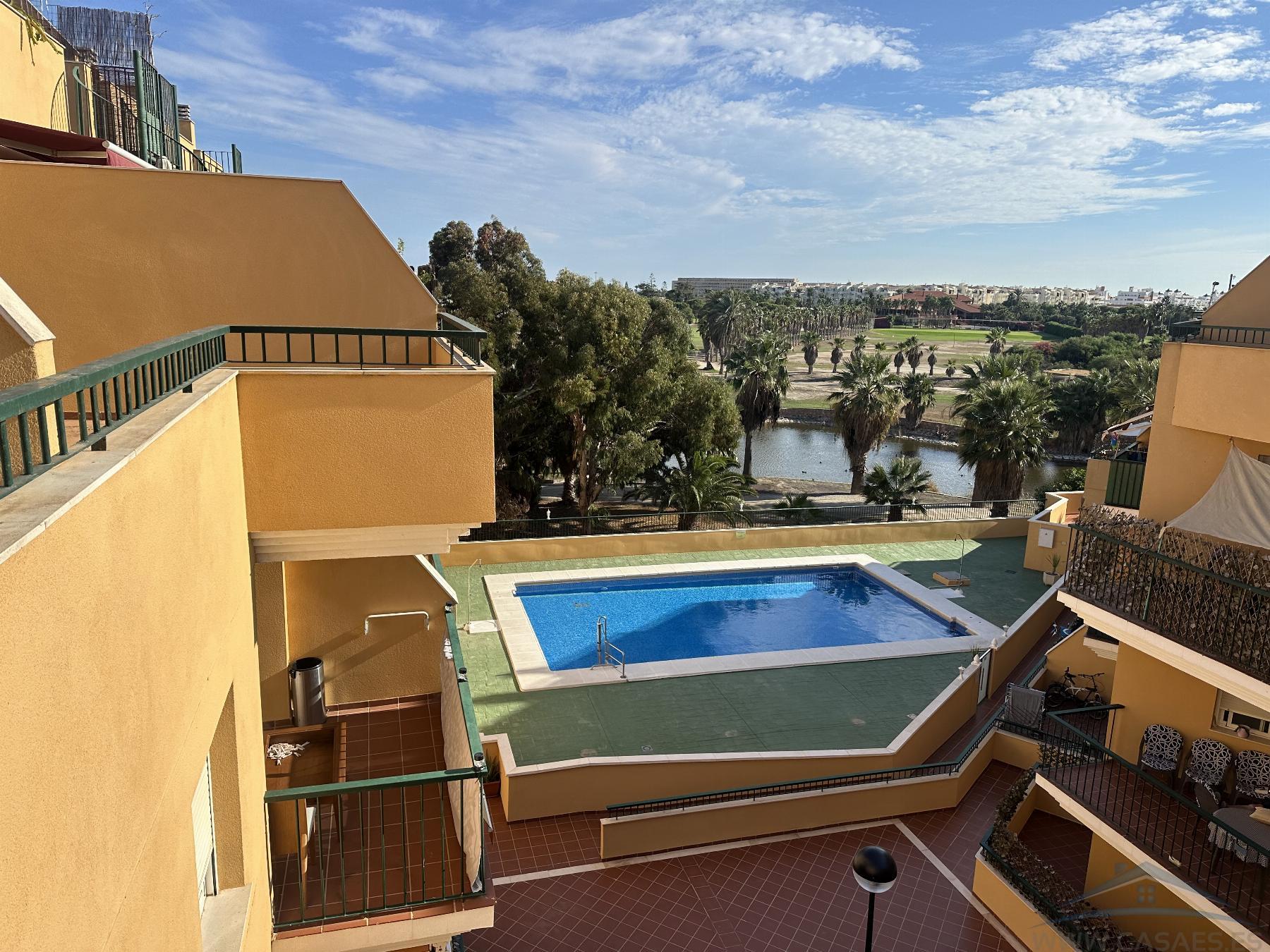 For sale of penthouse in Roquetas de Mar