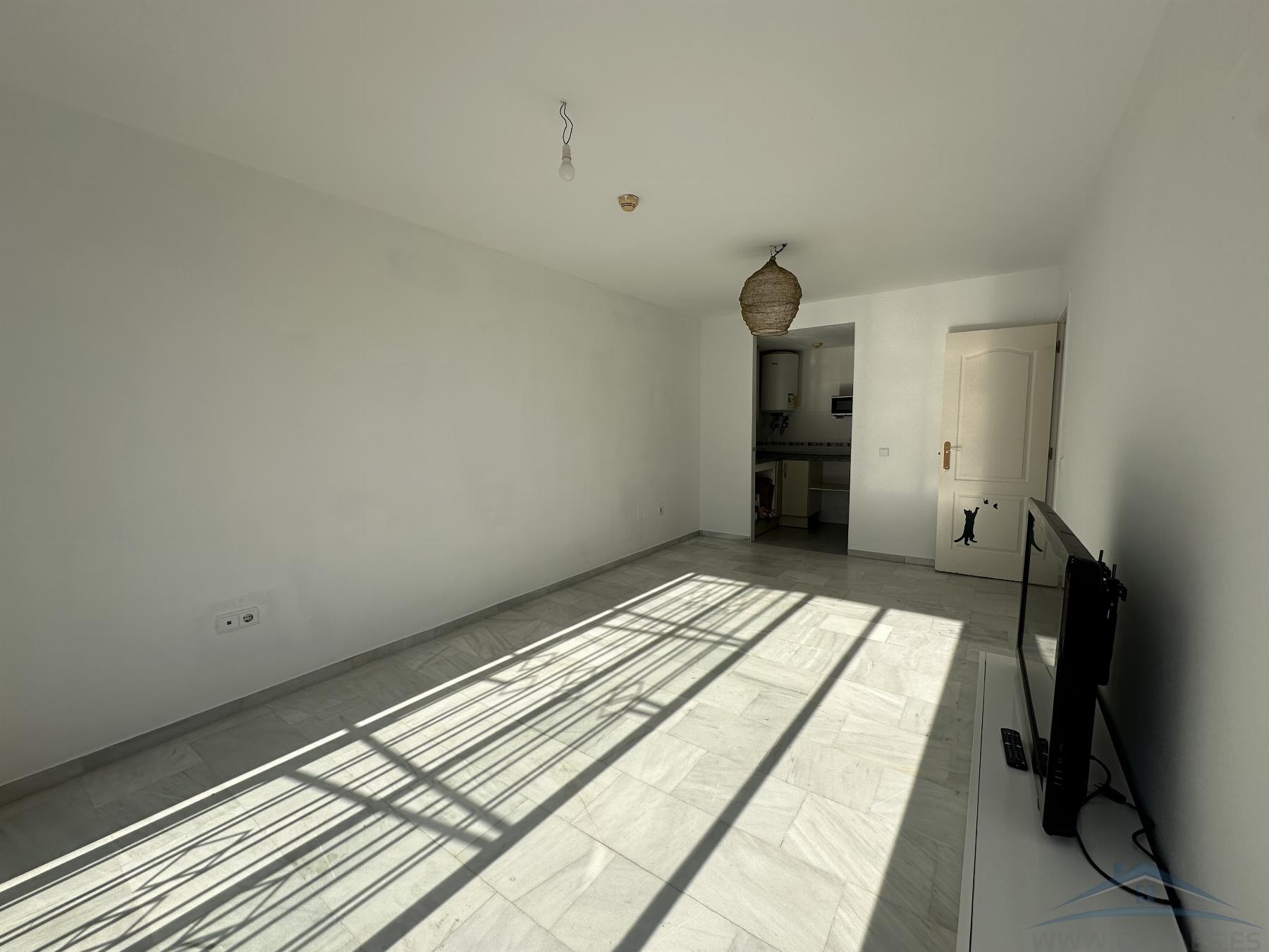 For sale of penthouse in Roquetas de Mar