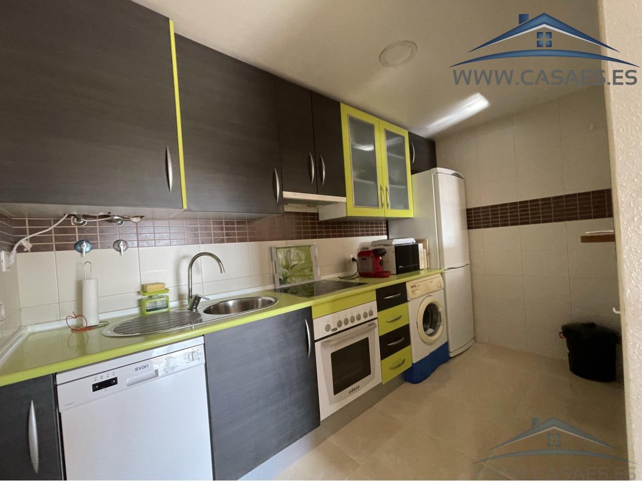 For rent of flat in Roquetas de Mar