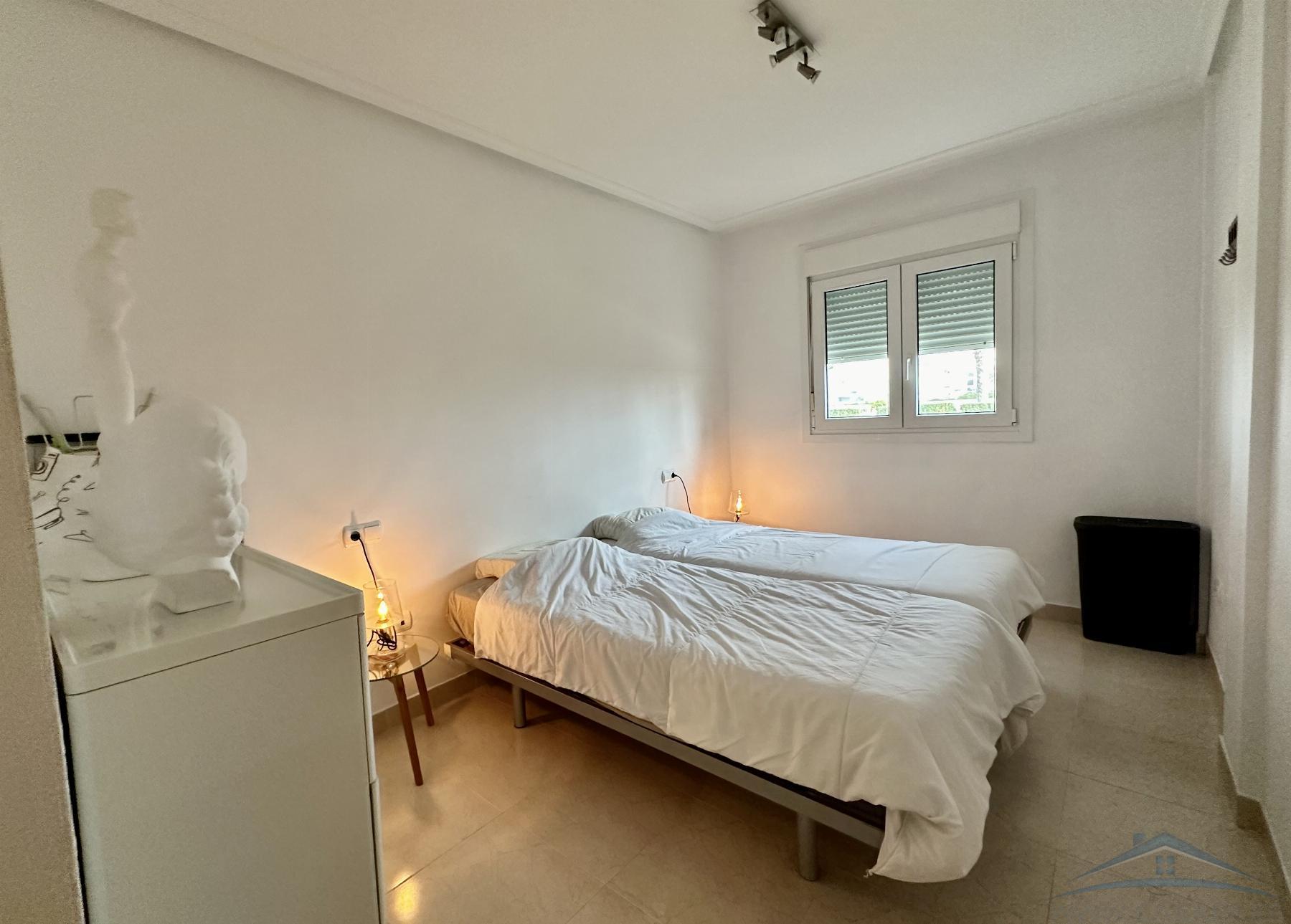 For rent of flat in Roquetas de Mar
