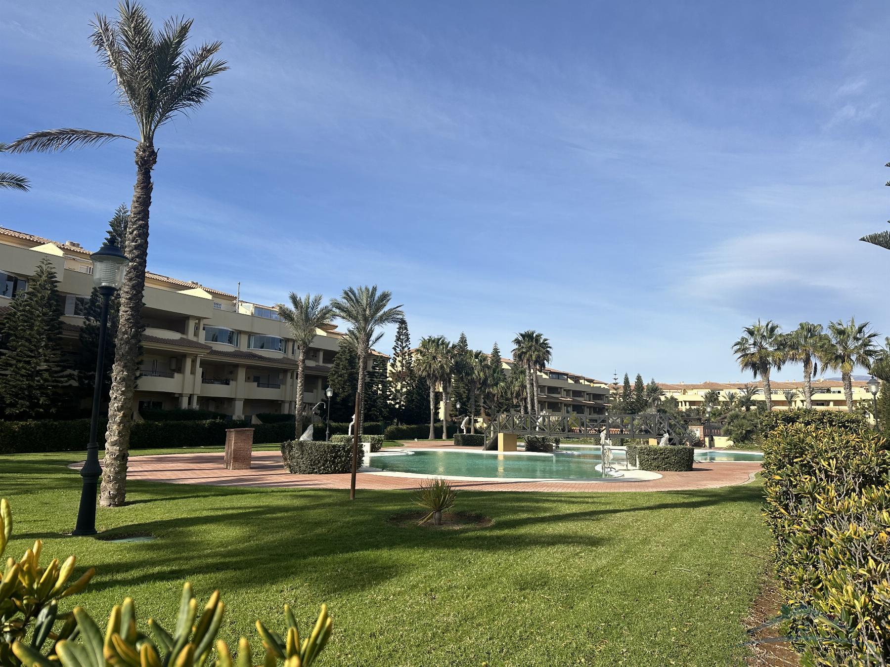 For rent of flat in Roquetas de Mar