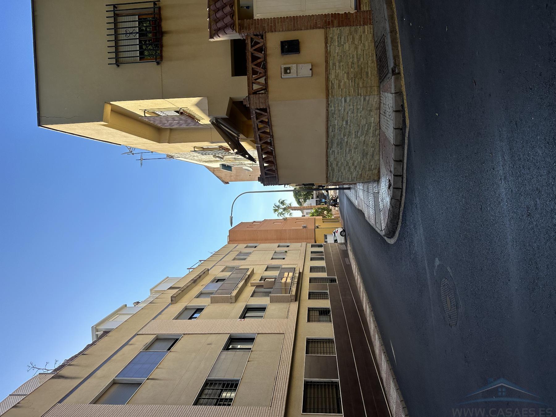 Venta de chalet en Aguadulce