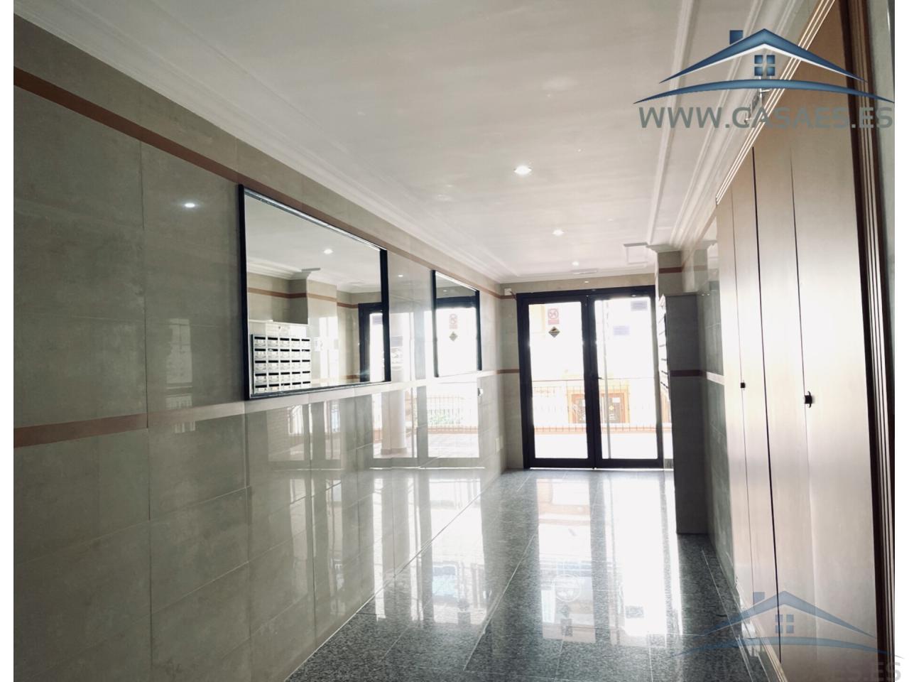 Alquiler de piso en Roquetas de Mar