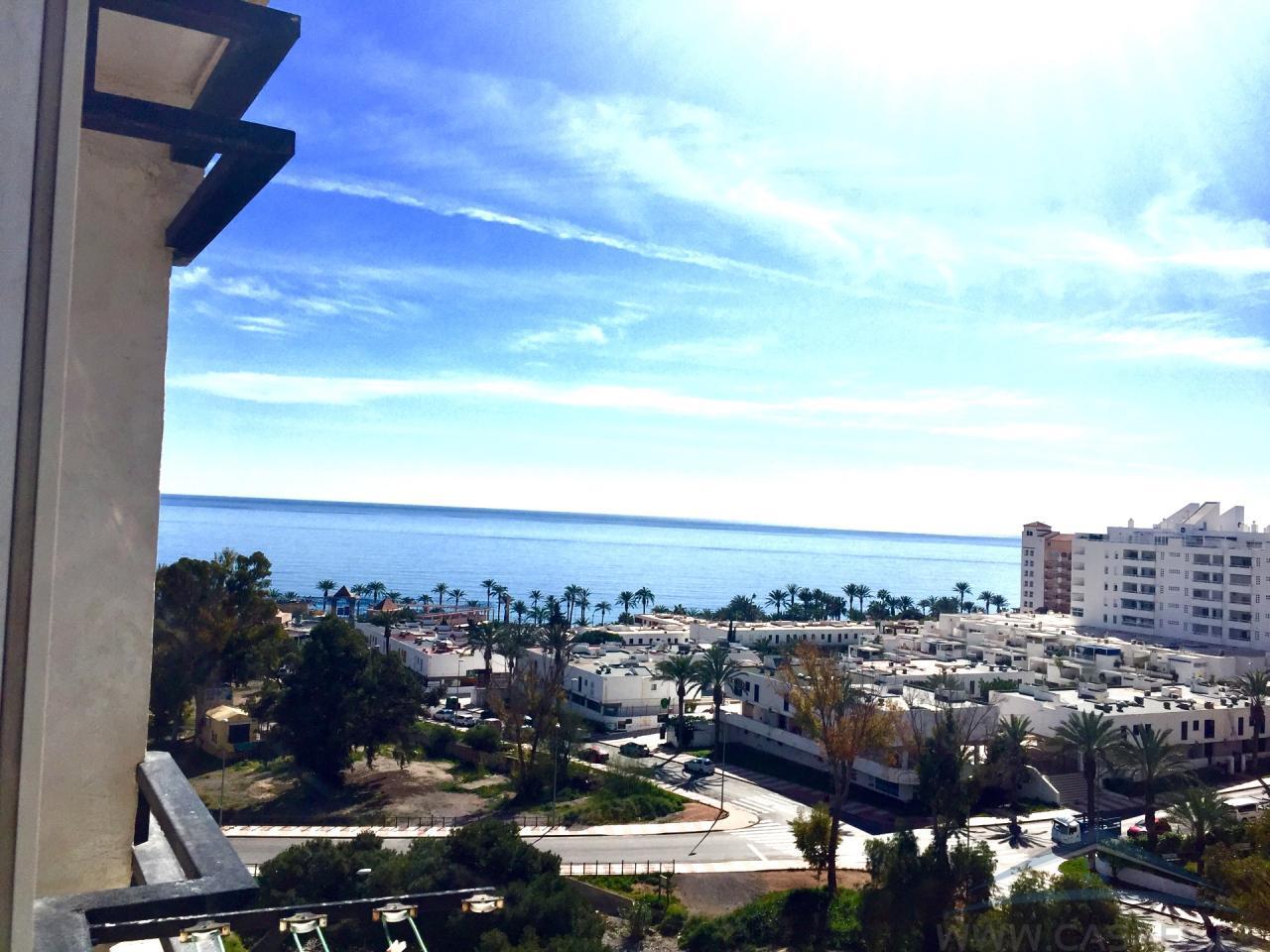 Zu verkaufen von appartement in
 Aguadulce
