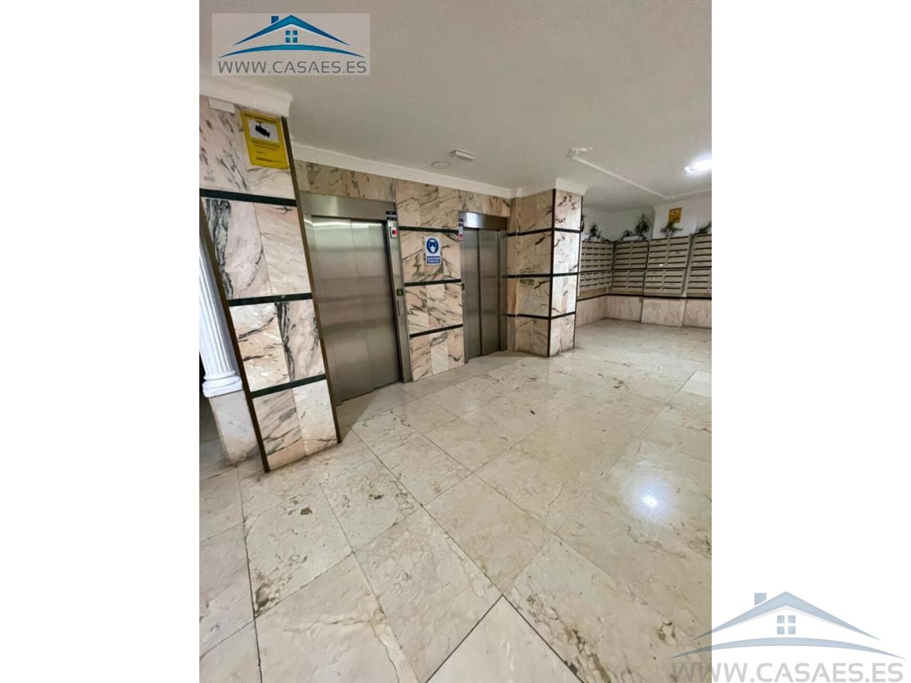 Zu verkaufen von appartement in
 Aguadulce