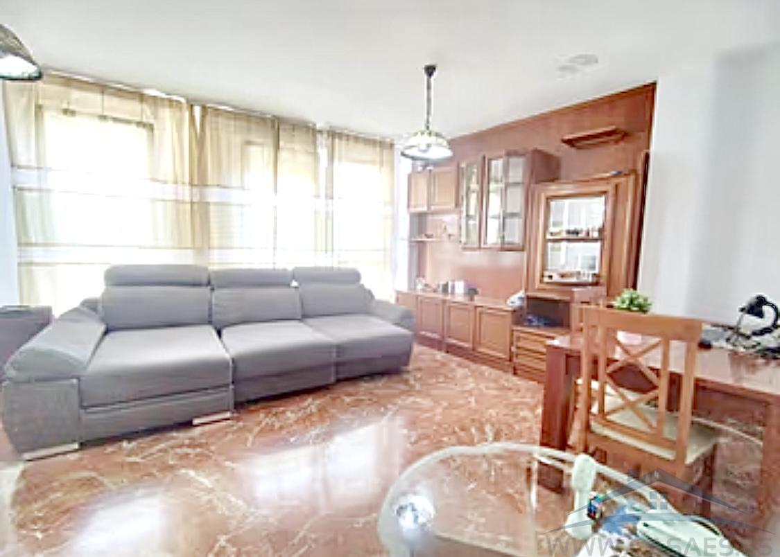 For sale of penthouse in Almería
